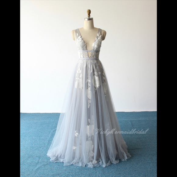 Dresses & Skirts - Beautiful sky blue/dusty blue wedding dress/formal gown!